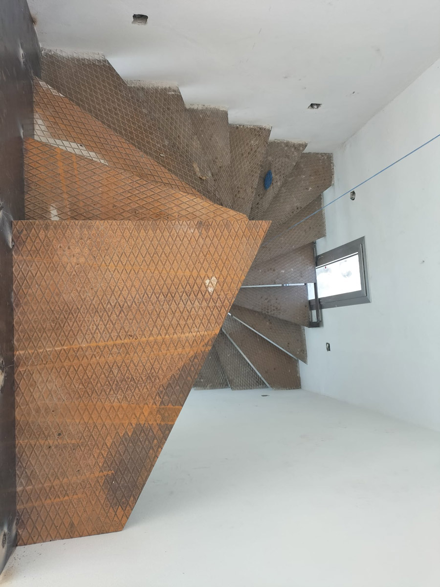 herrería a medida de escaleras de caracol en mallorca